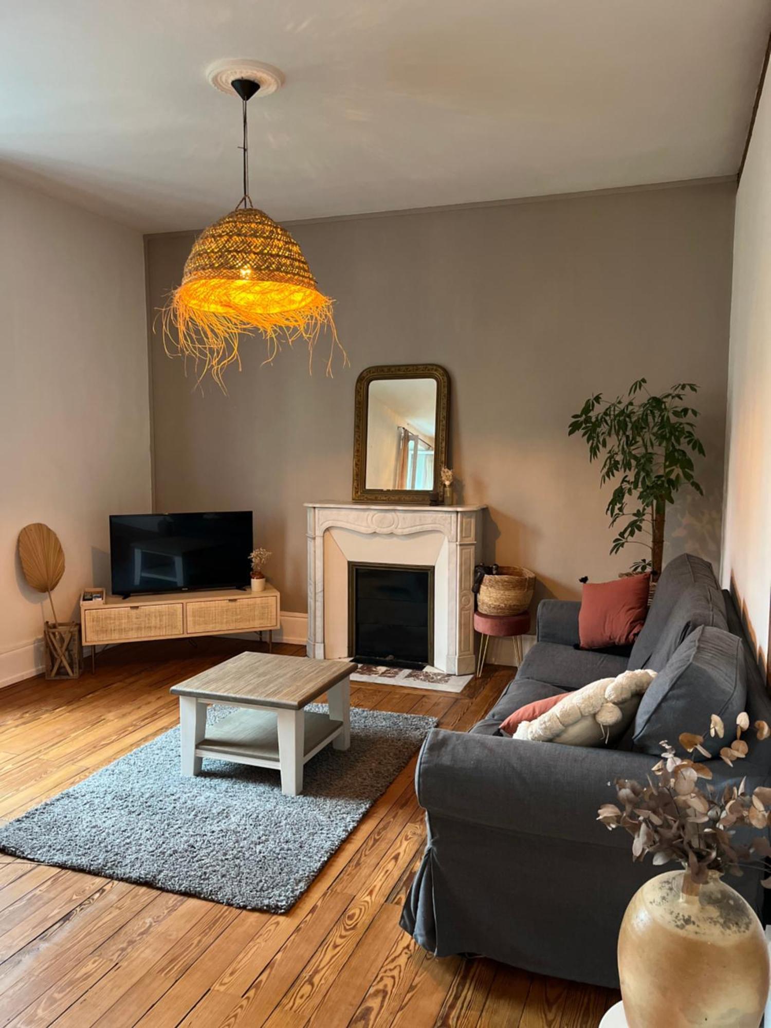 2 - Proche Gare Appartement